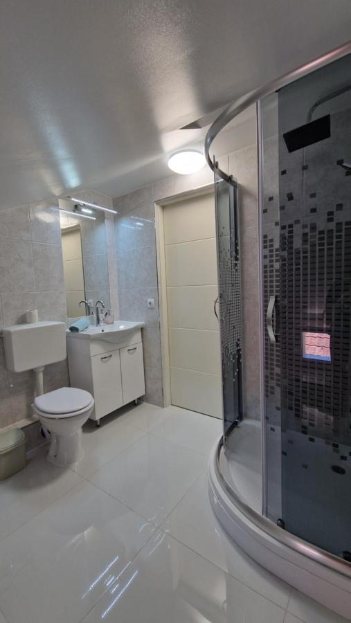 Apartmani Sky 1 2 3 Brcko Bagian luar foto